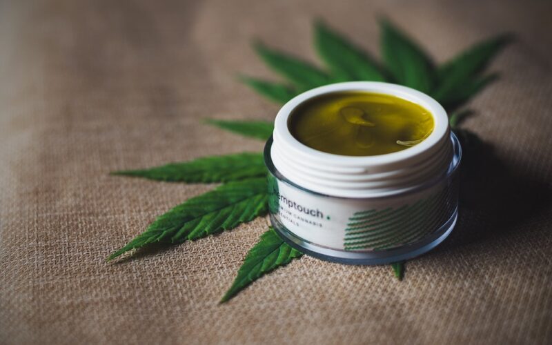 Being On The Right Side Of The Law When It Comes To The CBD Flower