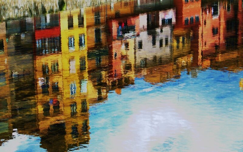 Sadigh Gallery – Handy Tips To Avoid Buying Fake Art