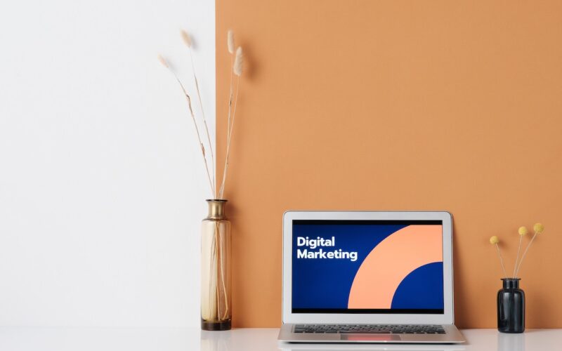 4 Proven Ways to Make Money Online Blogging in Digital Marketing