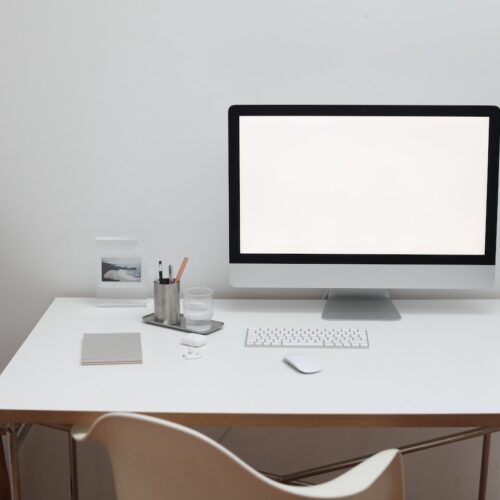 How to Choose the Right Office Furniture for Your Home Workspace