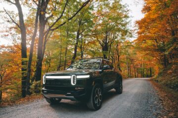 The Benefits of Buying a Used Rivian R1S