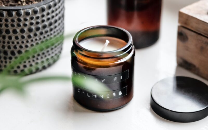 The Complete Guide to Selecting the Ideal Luxury Scented Candle