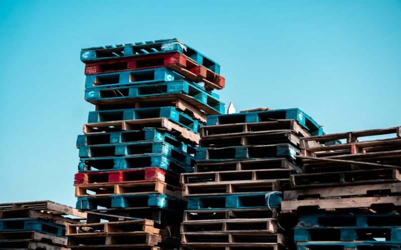 The Uses of Plastic Pallets for Logistics