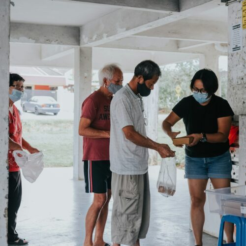 Creative Ways to Give Back with Timeshare Donations