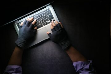 The Tech Edge: How Modern Businesses Leverage Technology for Superior Service