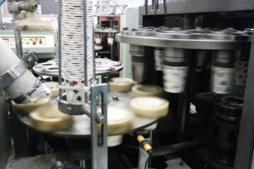 Feeding the Surge: The Seasonal Forces Shaping Food Supply Chains