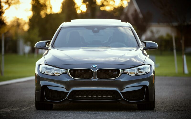 Luxury Car Financing Tips: Drive Your Dream Without Breaking the Bank
