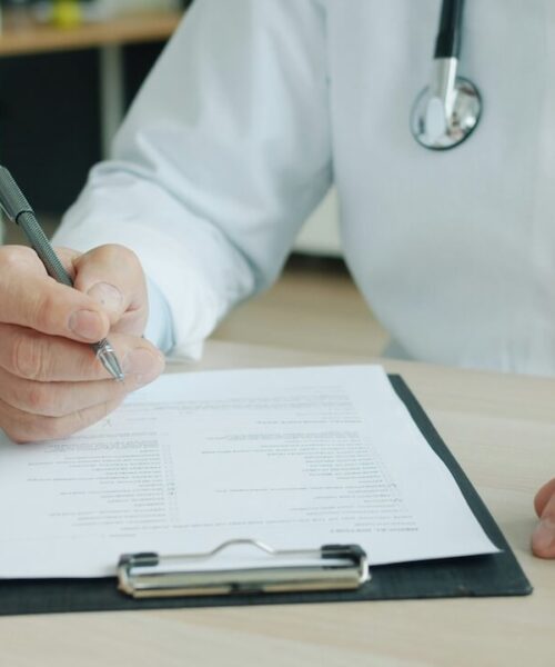 How Insurance Companies Handle Medical Malpractice Claims