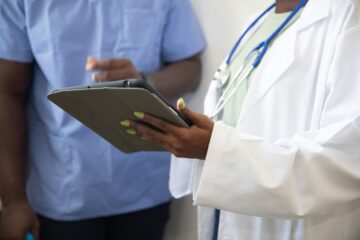 What Applicants May Find Challenging, According to Residents Medical Reviews