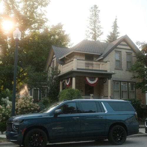 How to Choose a Family Vehicle: A Practical Guide to Space, Safety, and Ownership Costs