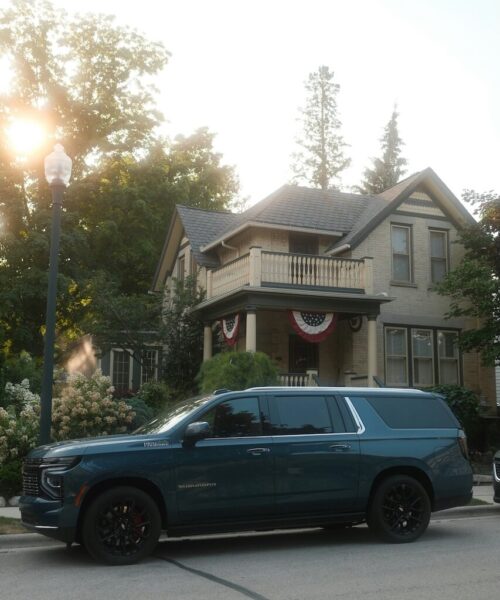 How to Choose a Family Vehicle: A Practical Guide to Space, Safety, and Ownership Costs