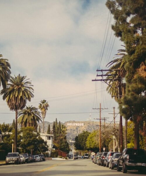 How Beverly Hills, California Luxury Home Buyers Can Judge Comfort, Privacy, and Long-Term Value